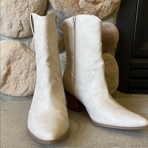 Matisse, Sand, Heeled Western Boots Sz 10, NEW - Picture 5 of 16